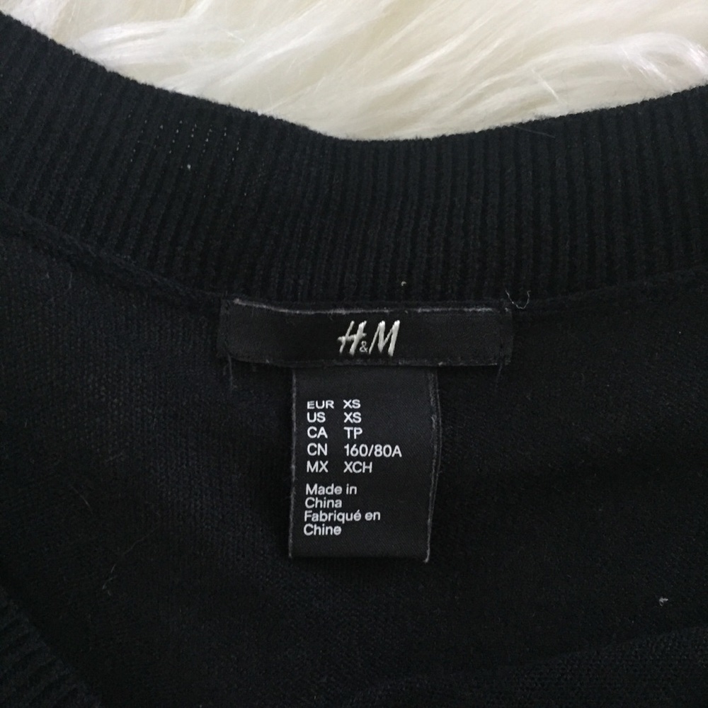 H&M Striped Top - Picture 2 of 4